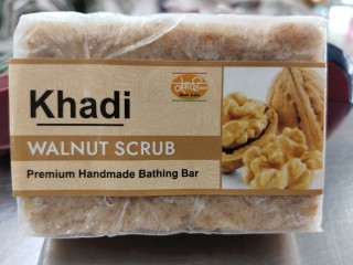 KHADI PREMIUM WALNUT SCRUB SOAP 125 GM